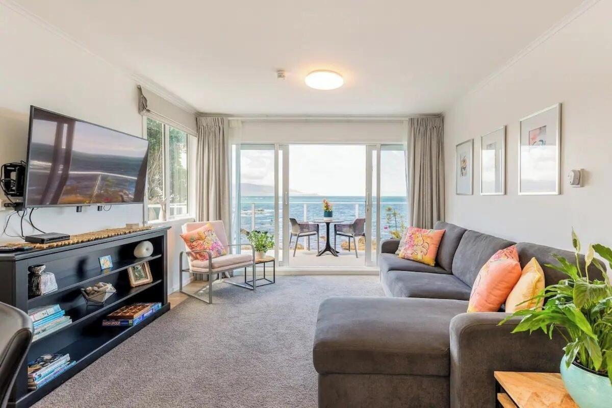 Oceanfront Escape Apartment Wellington Exterior photo